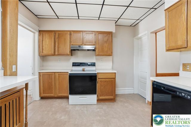 1050 Delaware Avenue, Fountain Hill Boro, PA 18015