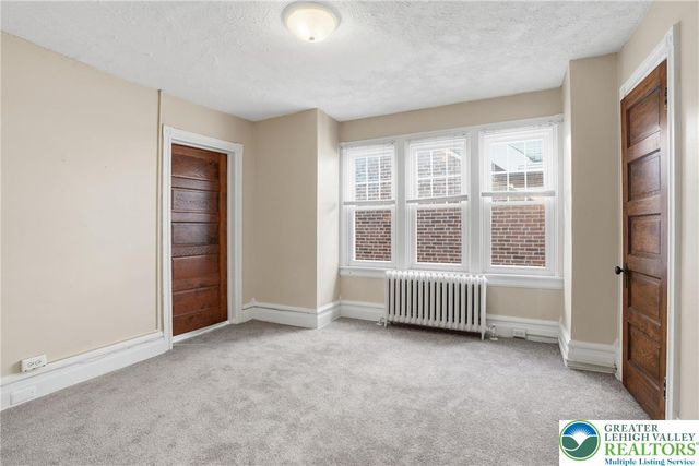 1050 Delaware Avenue, Fountain Hill Boro, PA 18015