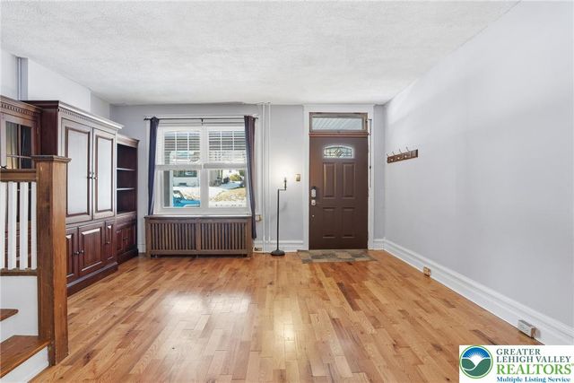 1050 Delaware Avenue, Fountain Hill Boro, PA 18015