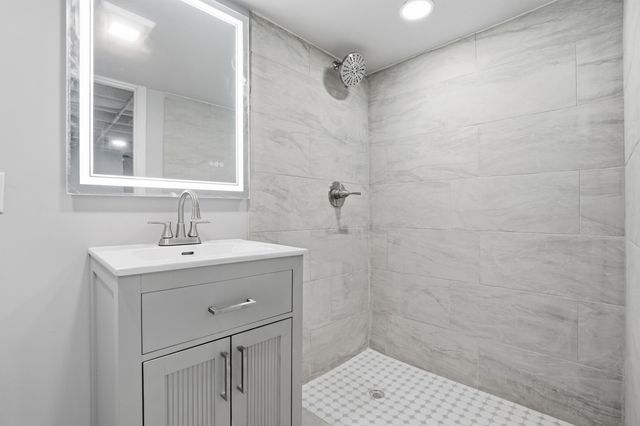 4922 Ivy Street, East Chicago, IN 46312