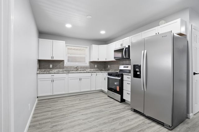 4922 Ivy Street, East Chicago, IN 46312