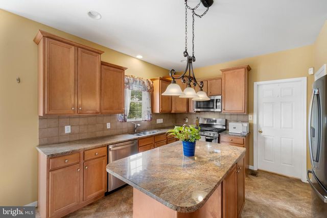 236 BUCKHEAD LN, Douglassville, PA 19518