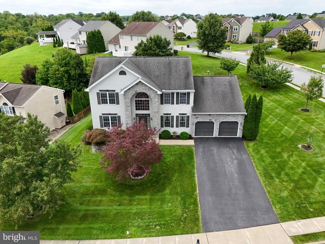 236 BUCKHEAD LN, Douglassville, PA 19518