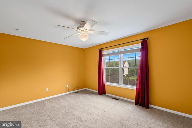 236 BUCKHEAD LN, Douglassville, PA 19518