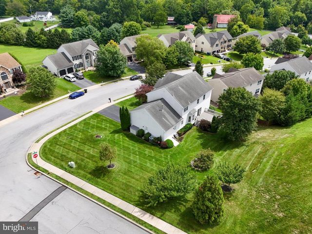236 BUCKHEAD LN, Douglassville, PA 19518