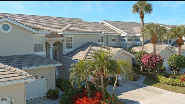 13000 Castle Harbour DR J3, Naples, FL 34110