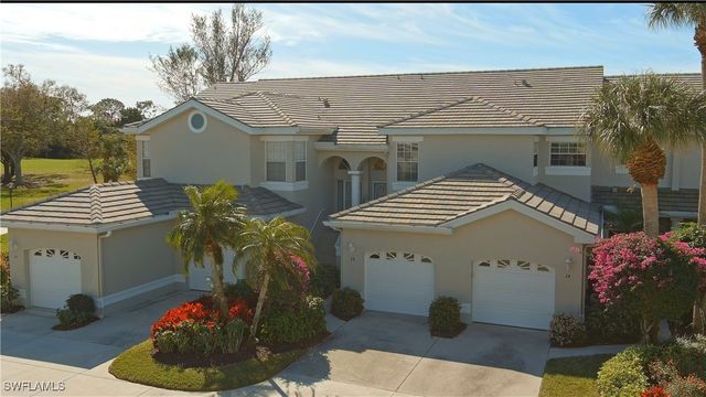 13000 Castle Harbour DR J3, Naples, FL 34110