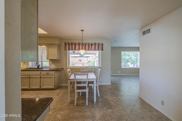 8250 E NARANJA Avenue, Mesa, AZ 85209