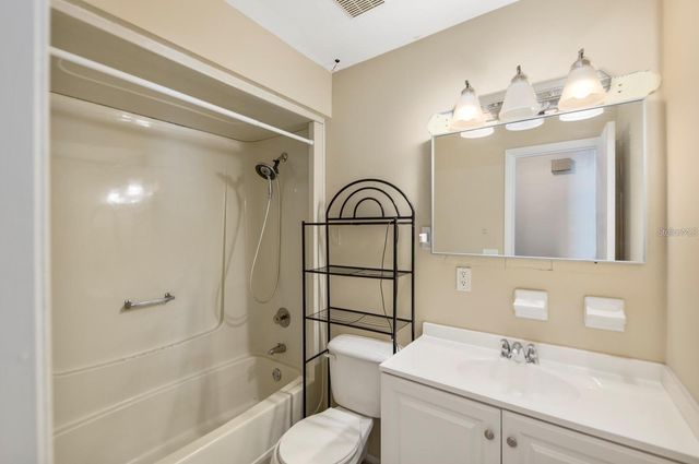 1003 65TH AVENUE W, Bradenton, FL 34207