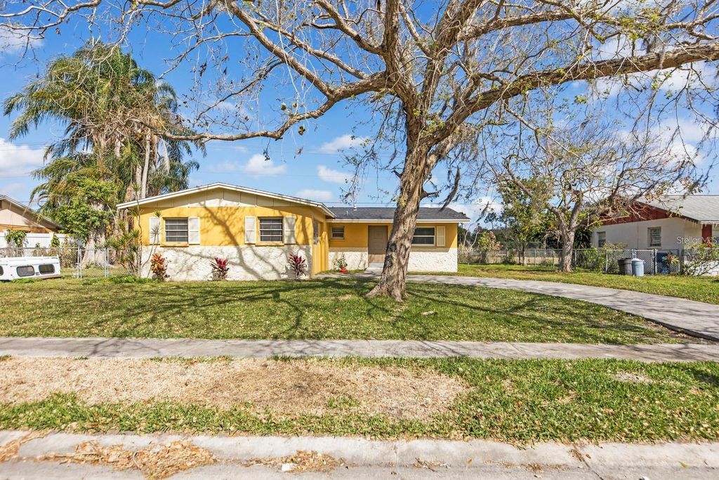 1003 65TH AVENUE W, Bradenton, FL 34207