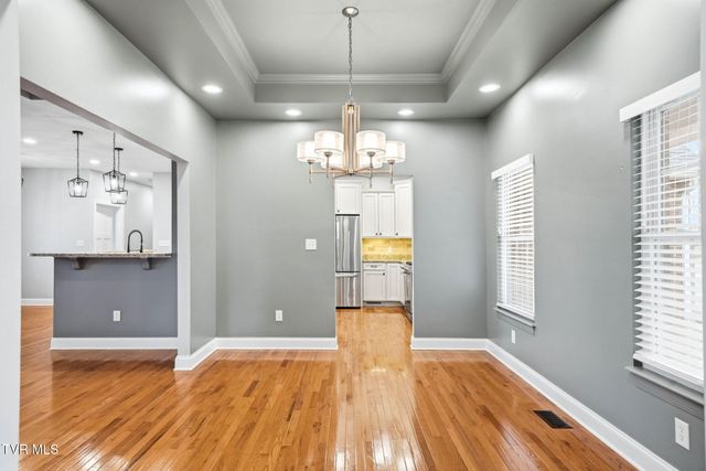 442 Grovemont Place, Piney Flats, TN 37686