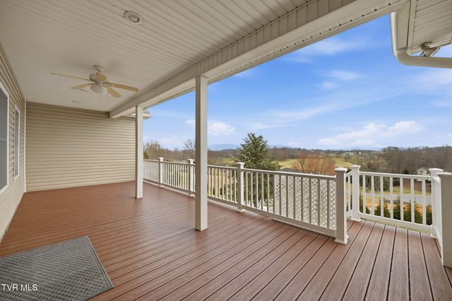 442 Grovemont Place, Piney Flats, TN 37686