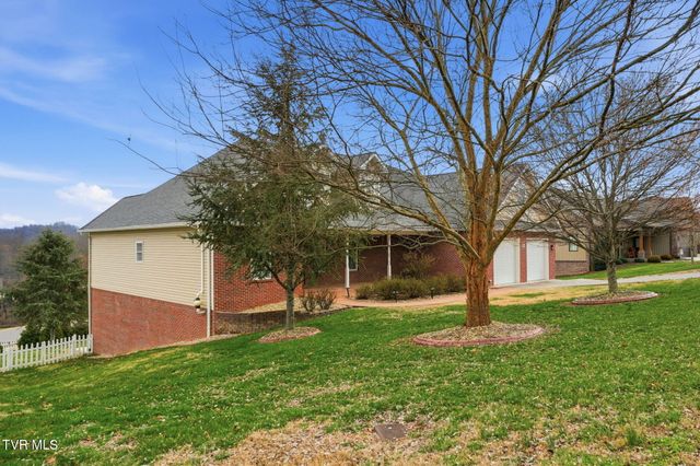 442 Grovemont Place, Piney Flats, TN 37686