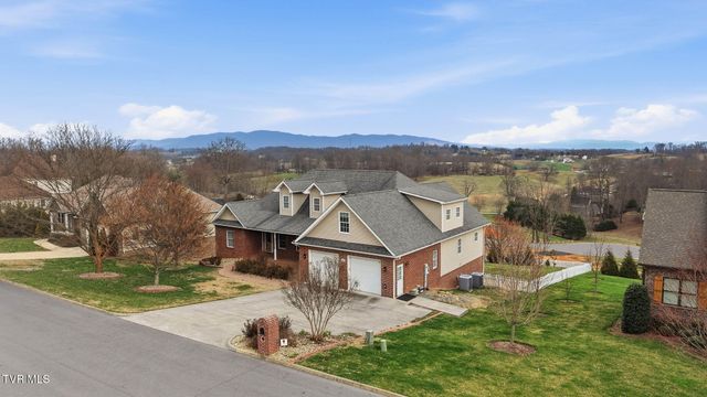 442 Grovemont Place, Piney Flats, TN 37686