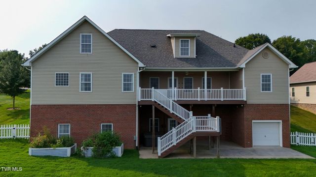 442 Grovemont Place, Piney Flats, TN 37686