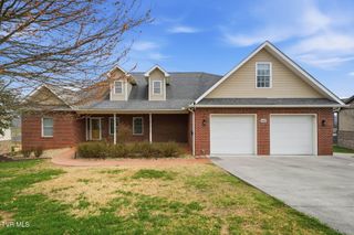 442 Grovemont Place, Piney Flats, TN 37686