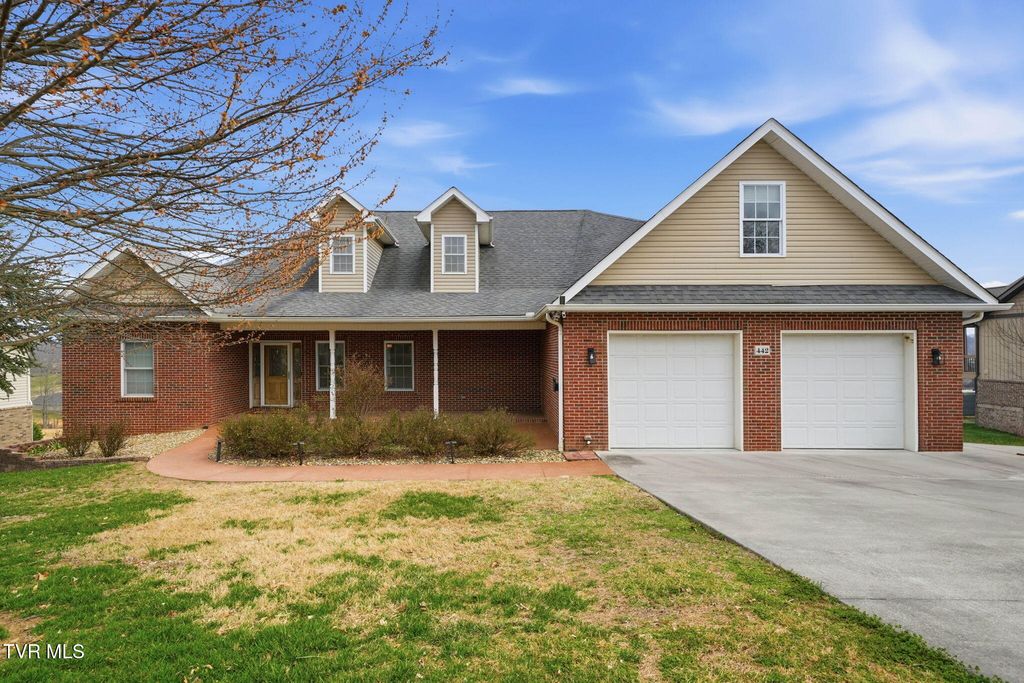442 Grovemont Place, Piney Flats, TN 37686