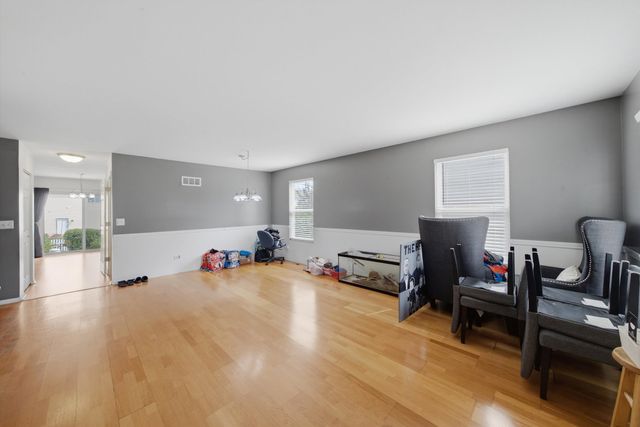 2707 Misty Brook Lane, Joliet, IL 60432