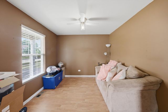2707 Misty Brook Lane, Joliet, IL 60432