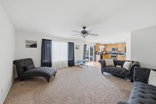 2707 Misty Brook Lane, Joliet, IL 60432