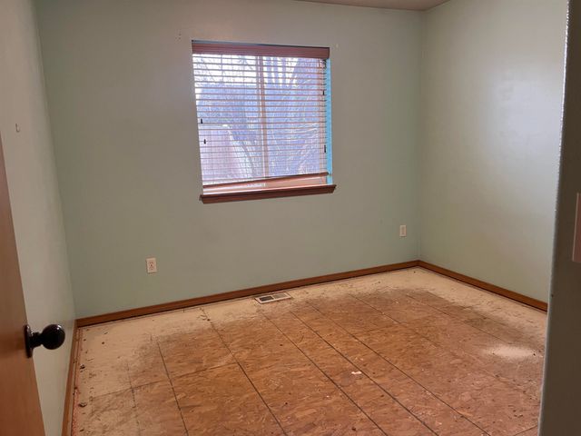 712 E Bonnie Lynn Ln, Colbert, WA 99005