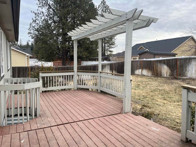 712 E Bonnie Lynn Ln, Colbert, WA 99005