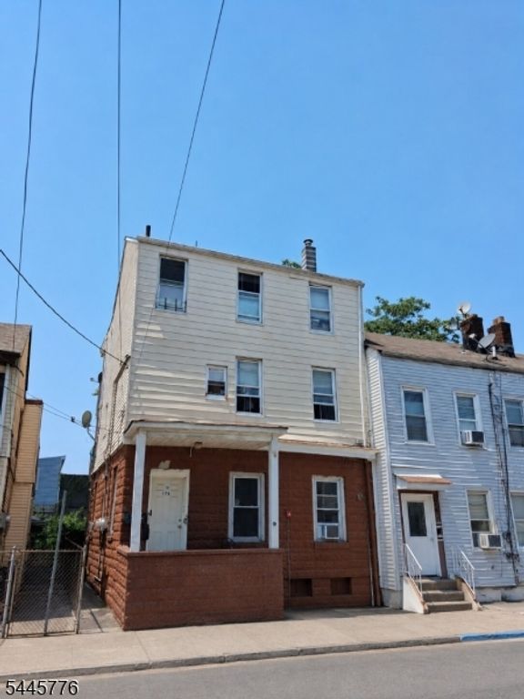 176 Beech St, Paterson City, NJ 07501 — photo 2