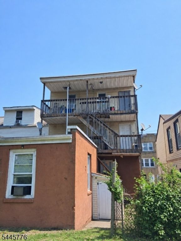 176 Beech St, Paterson City, NJ 07501 — photo 3
