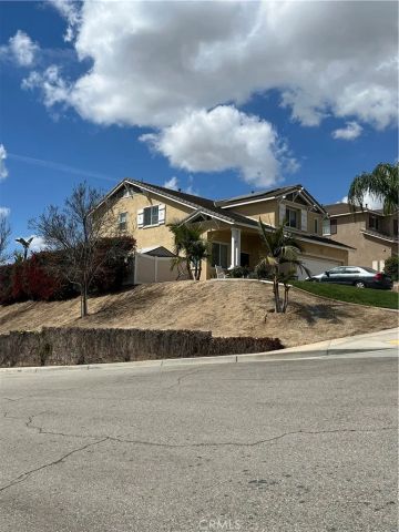 240 Cisneros Court, Colton, CA 92324