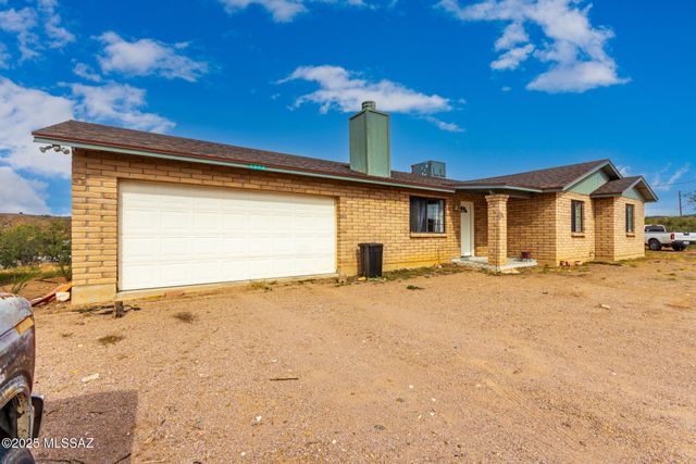 1202 Calle Remedios, Rio Rico, AZ 85648