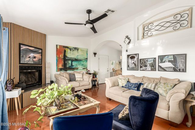 1202 Calle Remedios, Rio Rico, AZ 85648