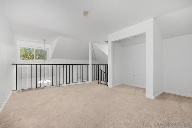 1564 Tanglewood Ln 15, Escondido, CA 92029