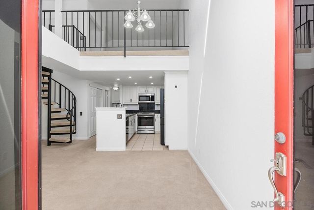 1564 Tanglewood Ln 15, Escondido, CA 92029
