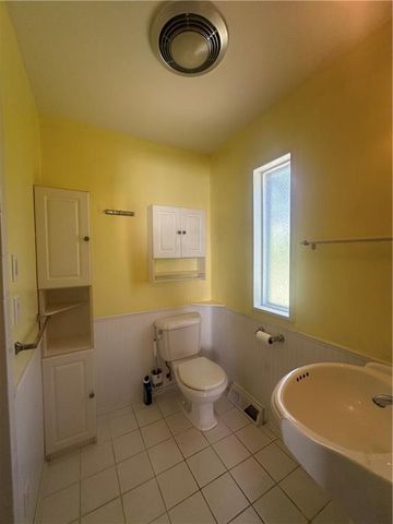7300 W 89th Terrace, Overland Park, KS 66212
