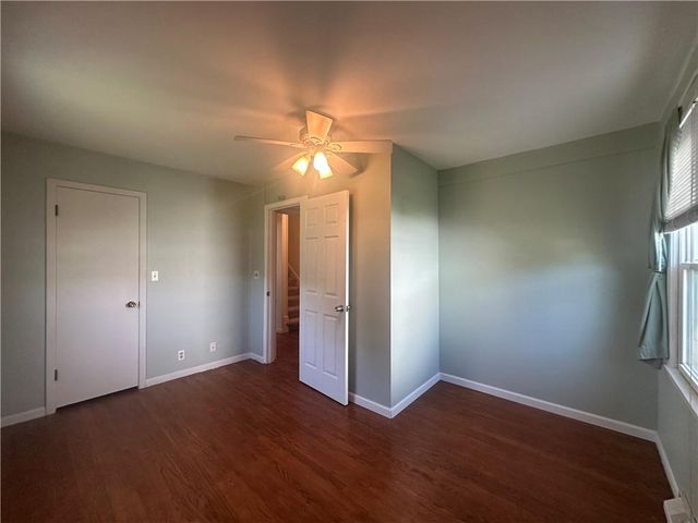 7300 W 89th Terrace, Overland Park, KS 66212