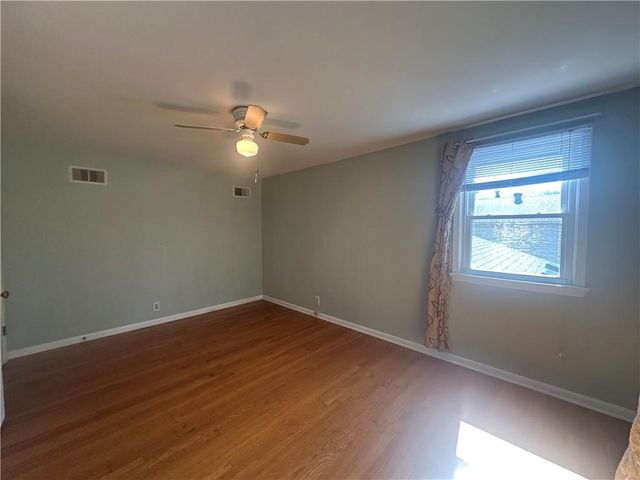 7300 W 89th Terrace, Overland Park, KS 66212