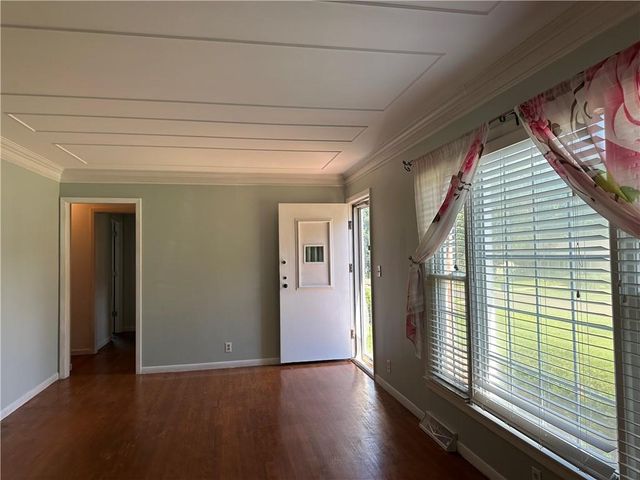 7300 W 89th Terrace, Overland Park, KS 66212