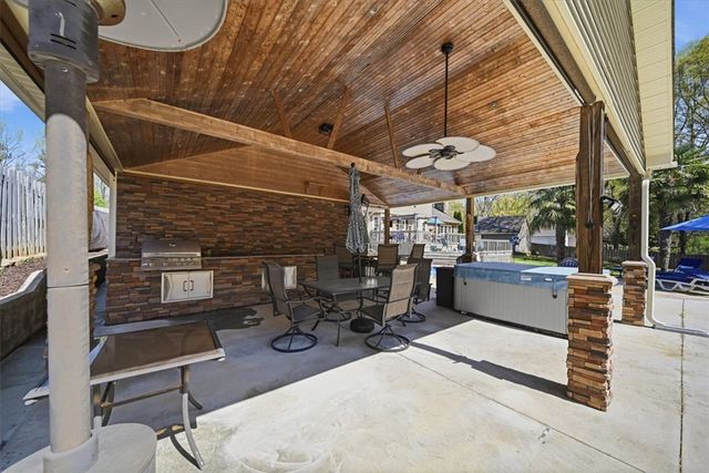 267 Farm Lake Road, Boiling Springs, SC 29316