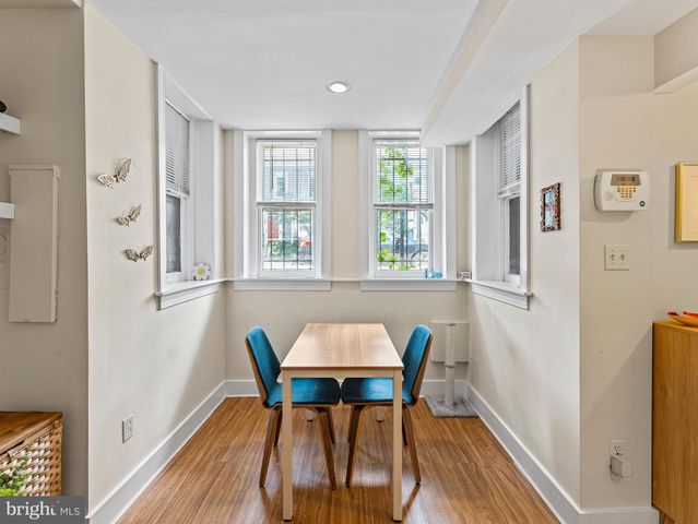 1414 SWANN ST NW, Washington, DC 20009