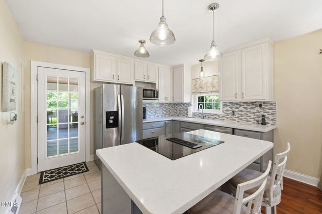 3319 Rigsbee Road N, Chapel Hill, NC 27514