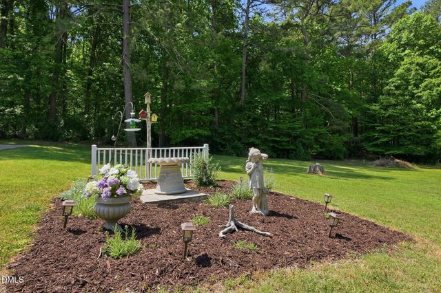 3319 Rigsbee Road N, Chapel Hill, NC 27514