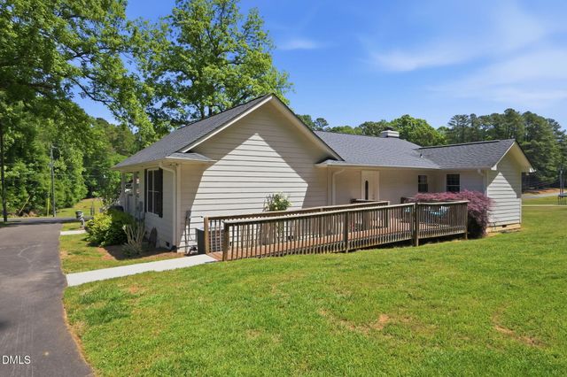 3319 Rigsbee Road N, Chapel Hill, NC 27514