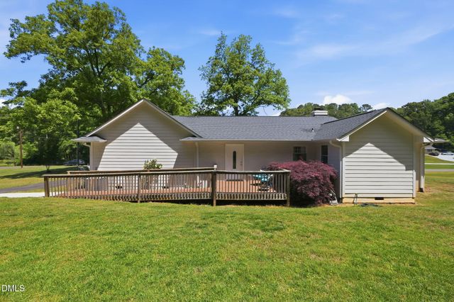 3319 Rigsbee Road N, Chapel Hill, NC 27514