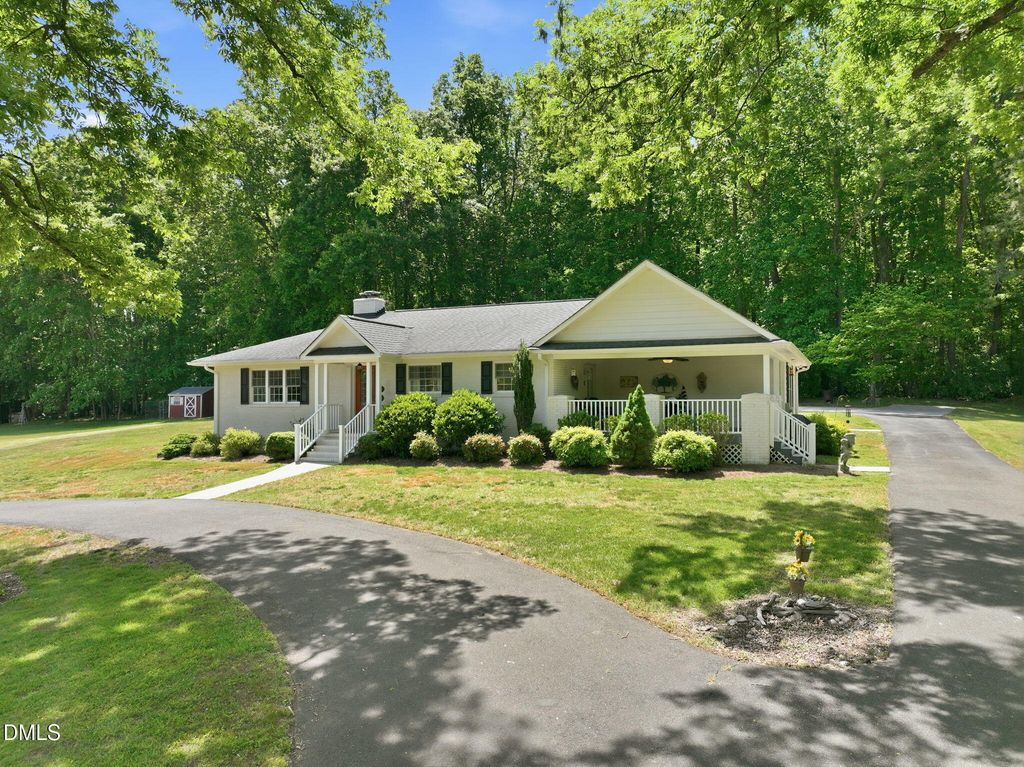3319 Rigsbee Road N, Chapel Hill, NC 27514