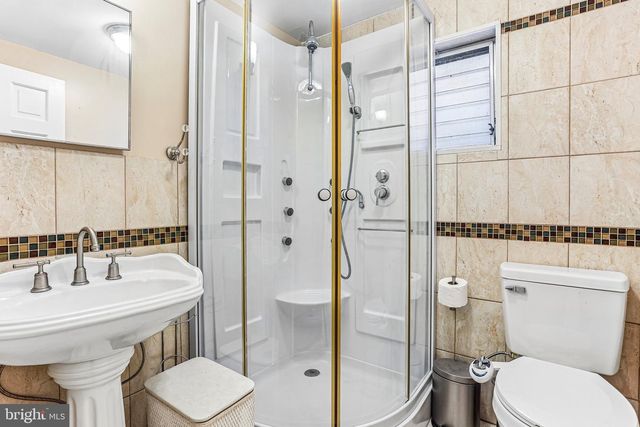 2218 E LEHIGH AVE, Philadelphia, PA 19125
