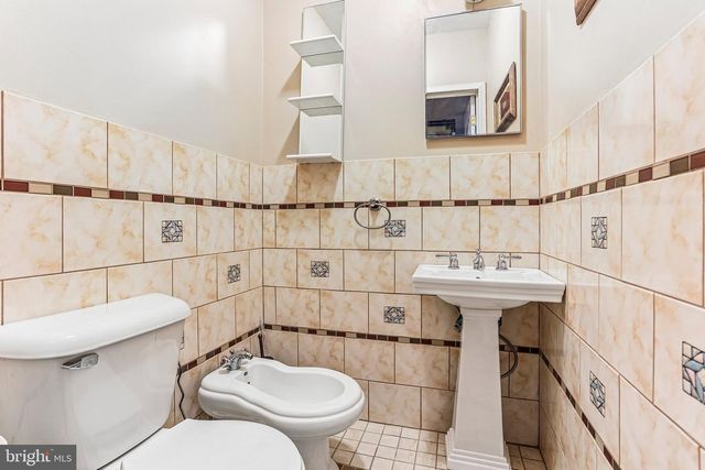 2218 E LEHIGH AVE, Philadelphia, PA 19125