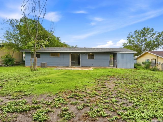 147 Fair Valley, San Antonio, TX 78227