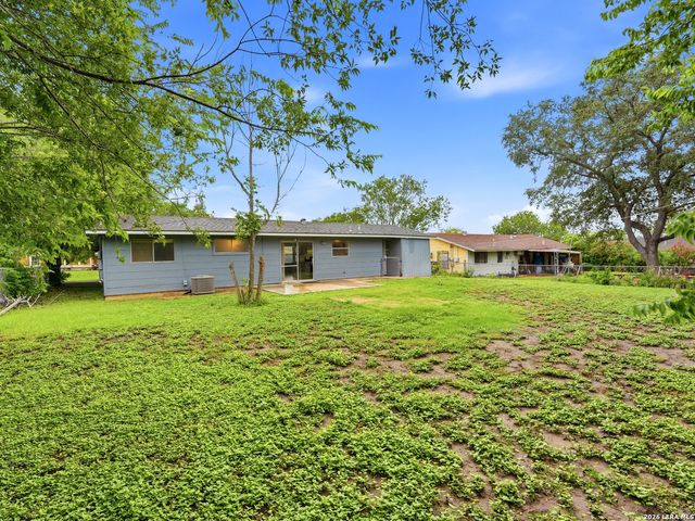 147 Fair Valley, San Antonio, TX 78227