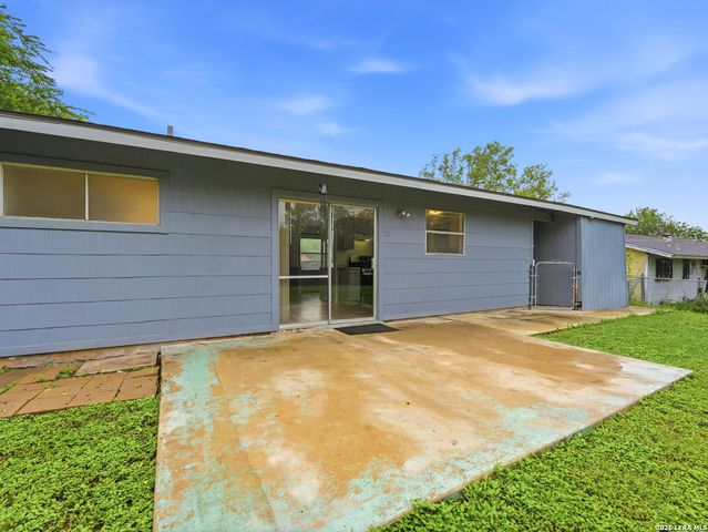 147 Fair Valley, San Antonio, TX 78227