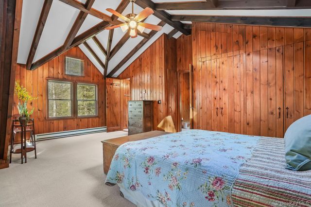 29 Barrett Circle Court, Carmel, NY 10512